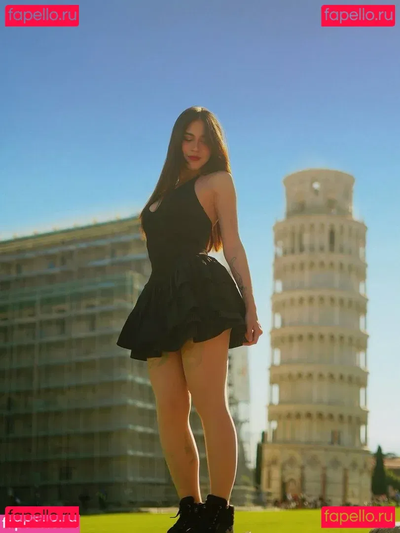 Gabriela Zambrozuski Onlyfans Photo Gallery 