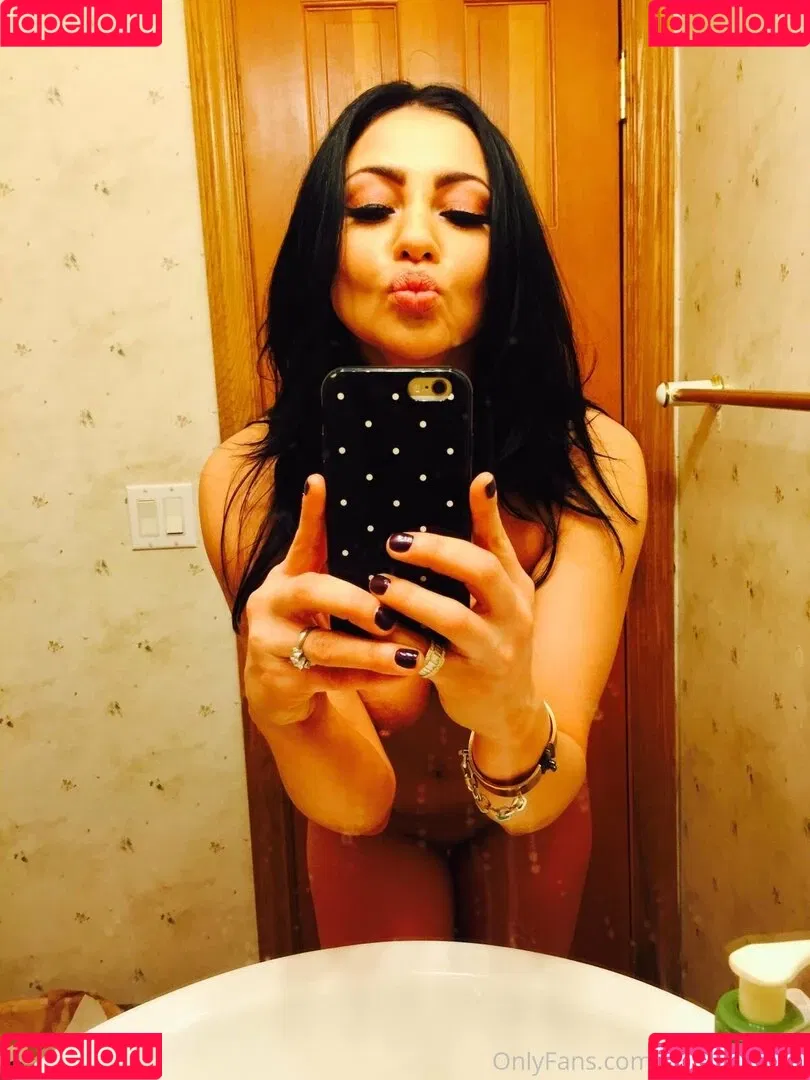 audreybitoni Onlyfans Photo Gallery 