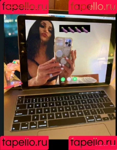 audreybitoni Onlyfans Photo Gallery 