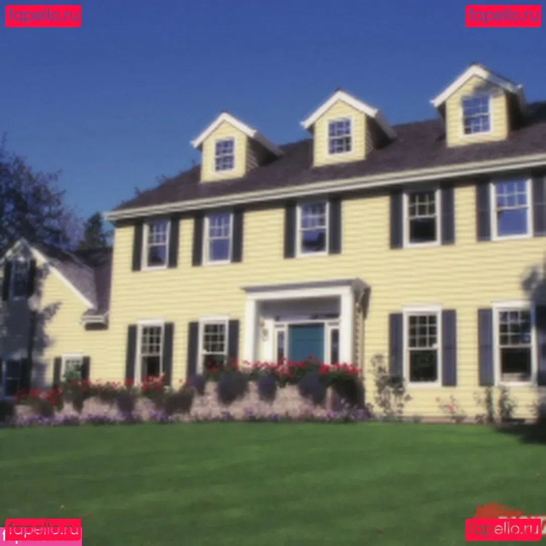 audreybitoni Onlyfans Photo Gallery 