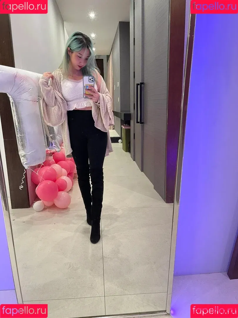 Starsmitten Onlyfans Photo Gallery 