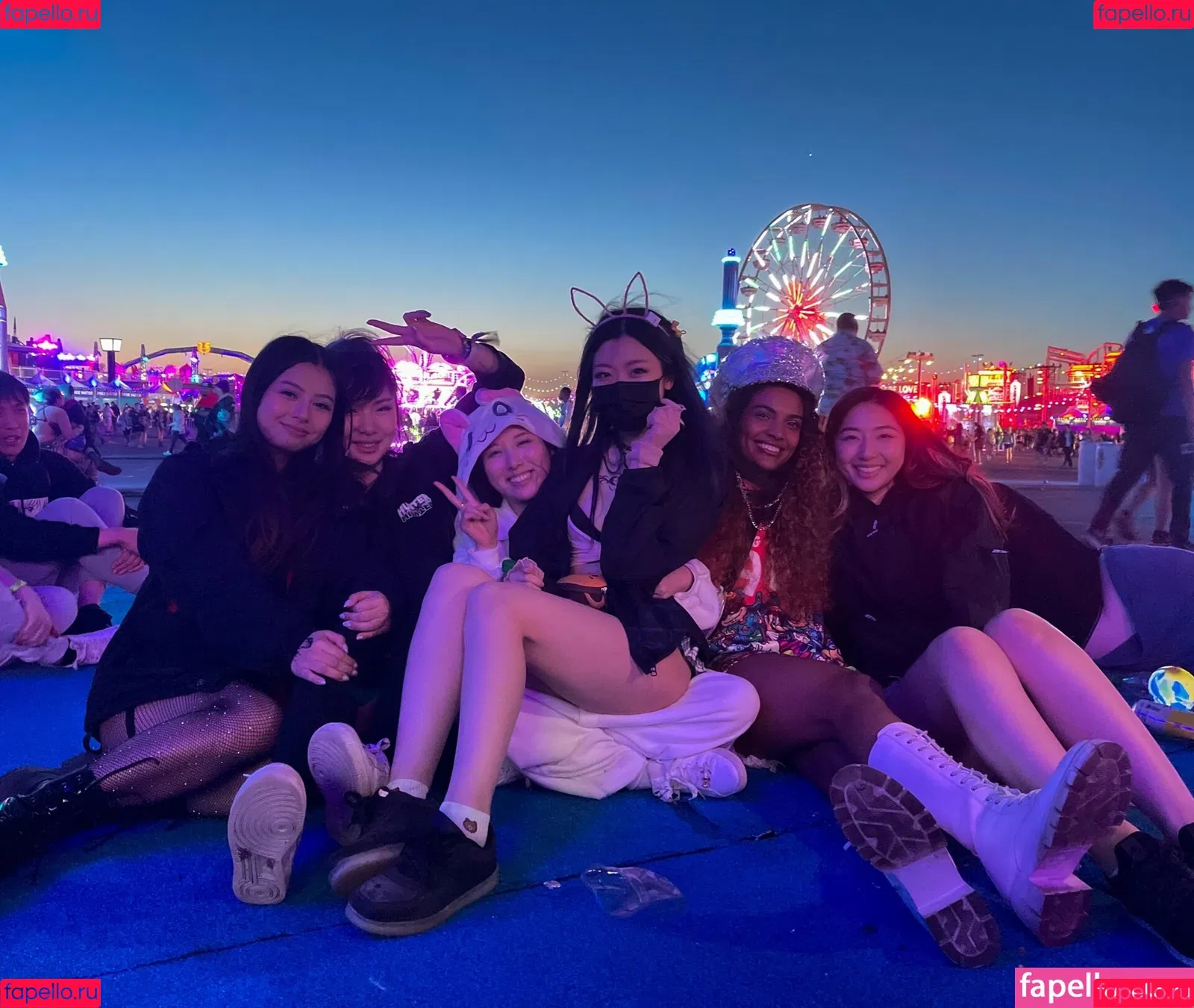 Starsmitten Onlyfans Photo Gallery 