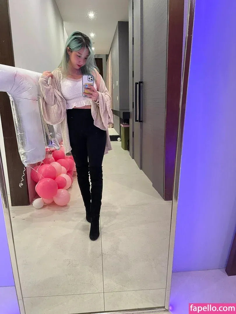 Starsmitten Onlyfans Photo Gallery 