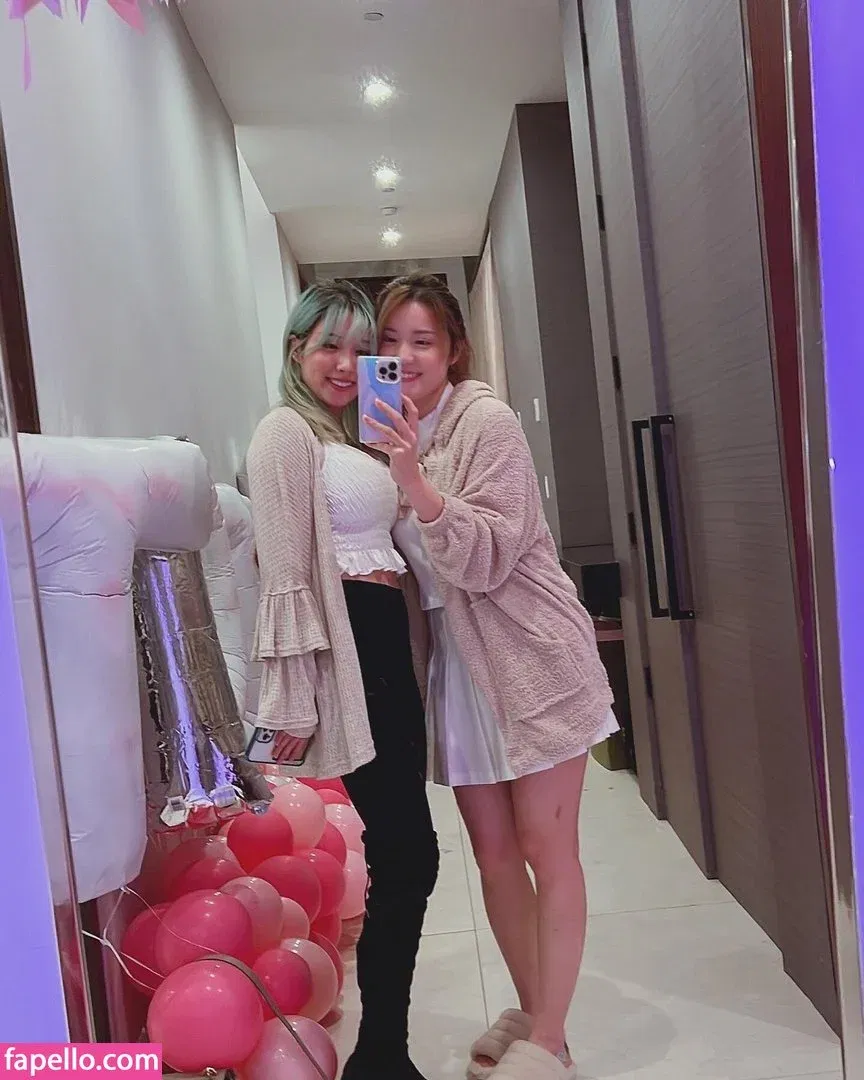 Starsmitten Onlyfans Photo Gallery 