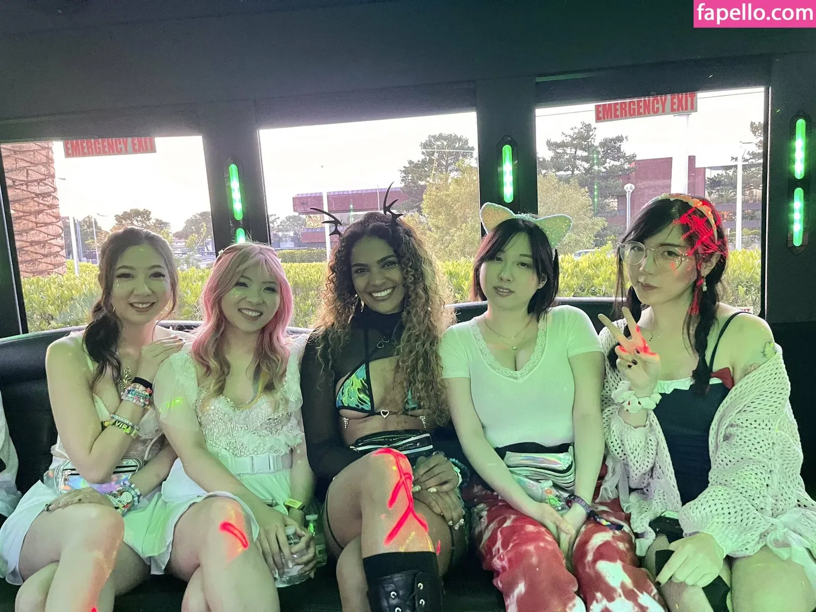 Starsmitten Onlyfans Photo Gallery 