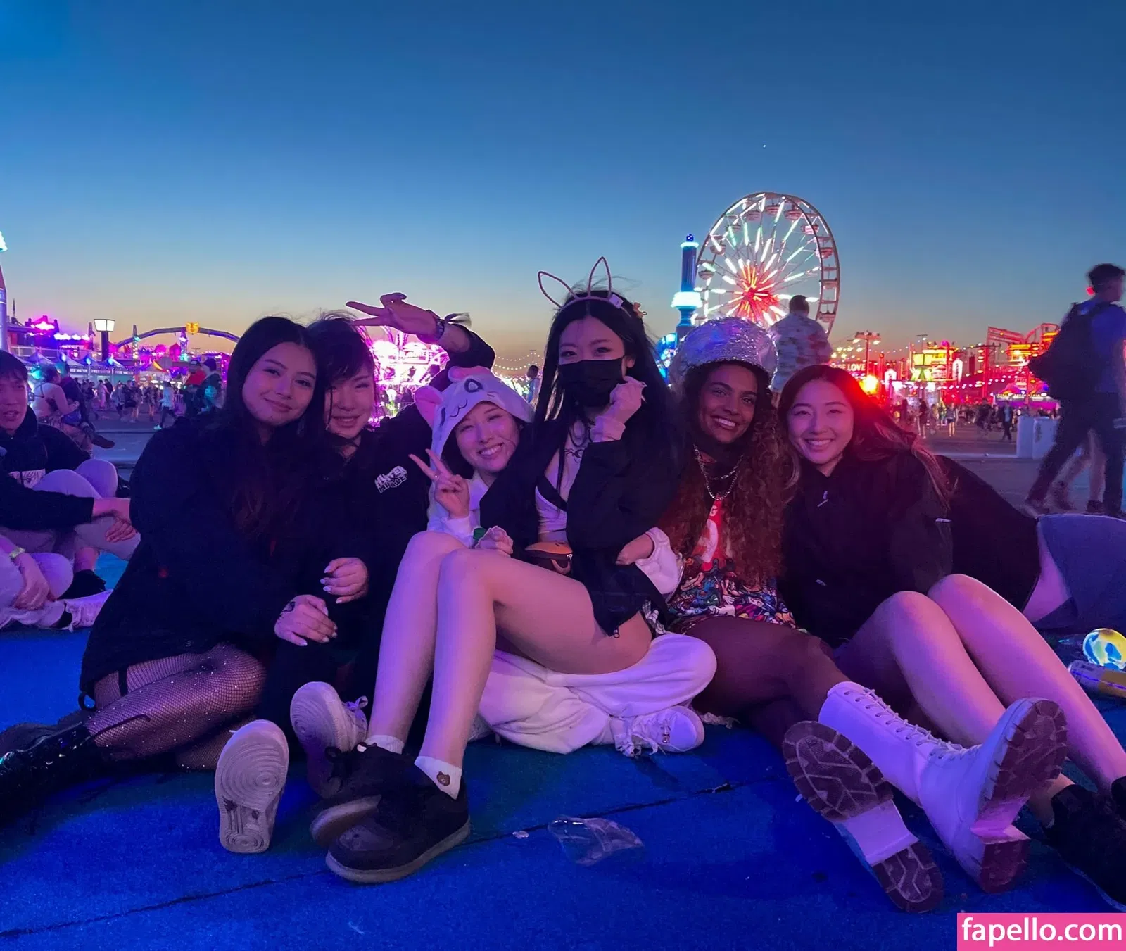 Starsmitten Onlyfans Photo Gallery 