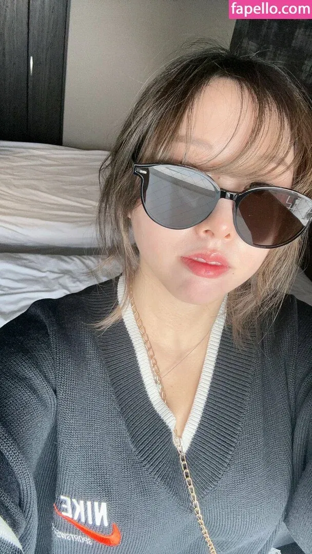 Starsmitten Onlyfans Photo Gallery 