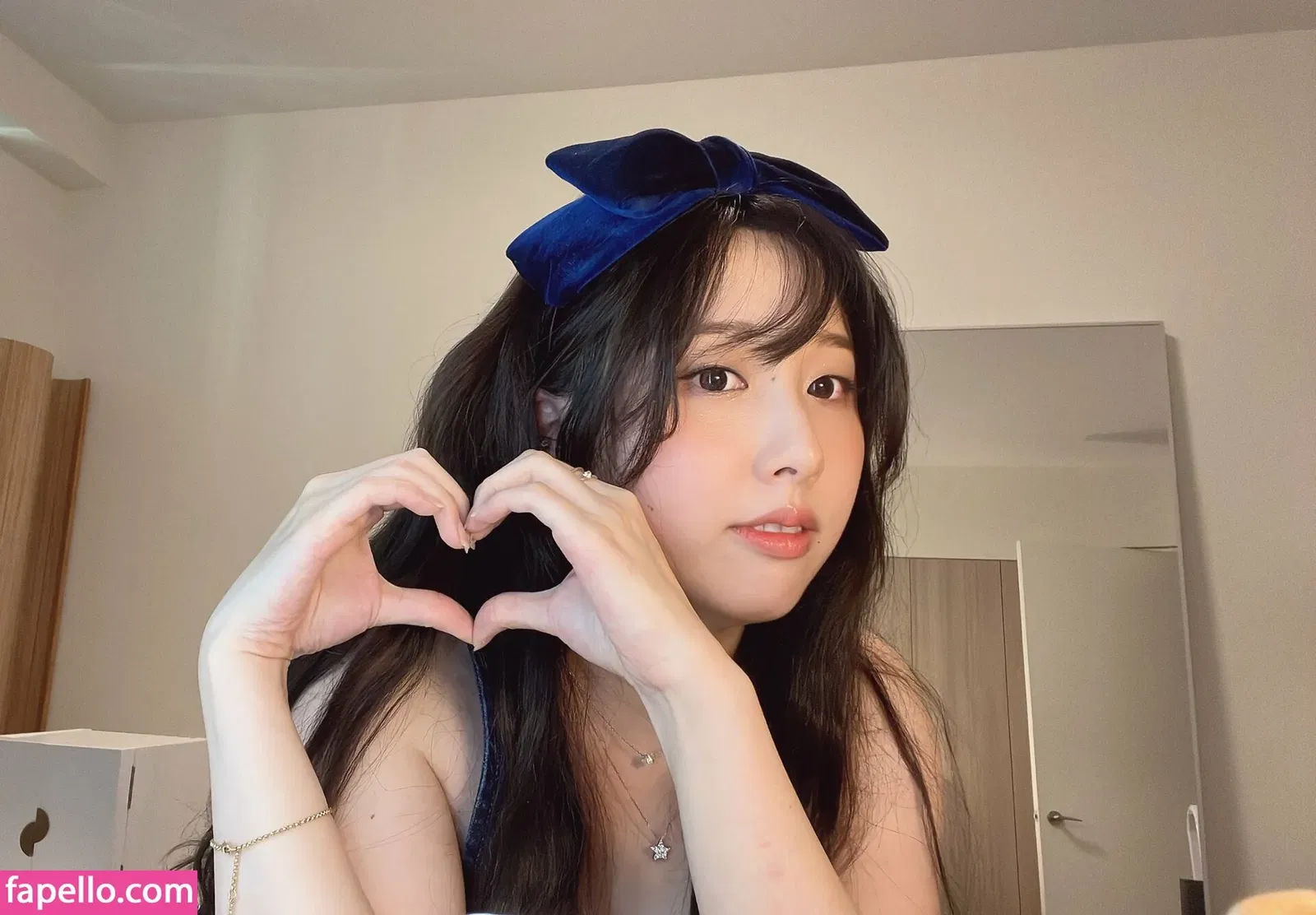 Starsmitten Onlyfans Photo Gallery 