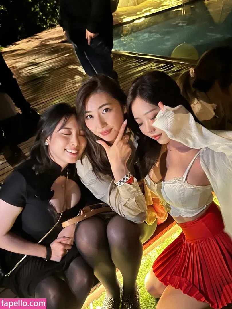 Starsmitten Onlyfans Photo Gallery 