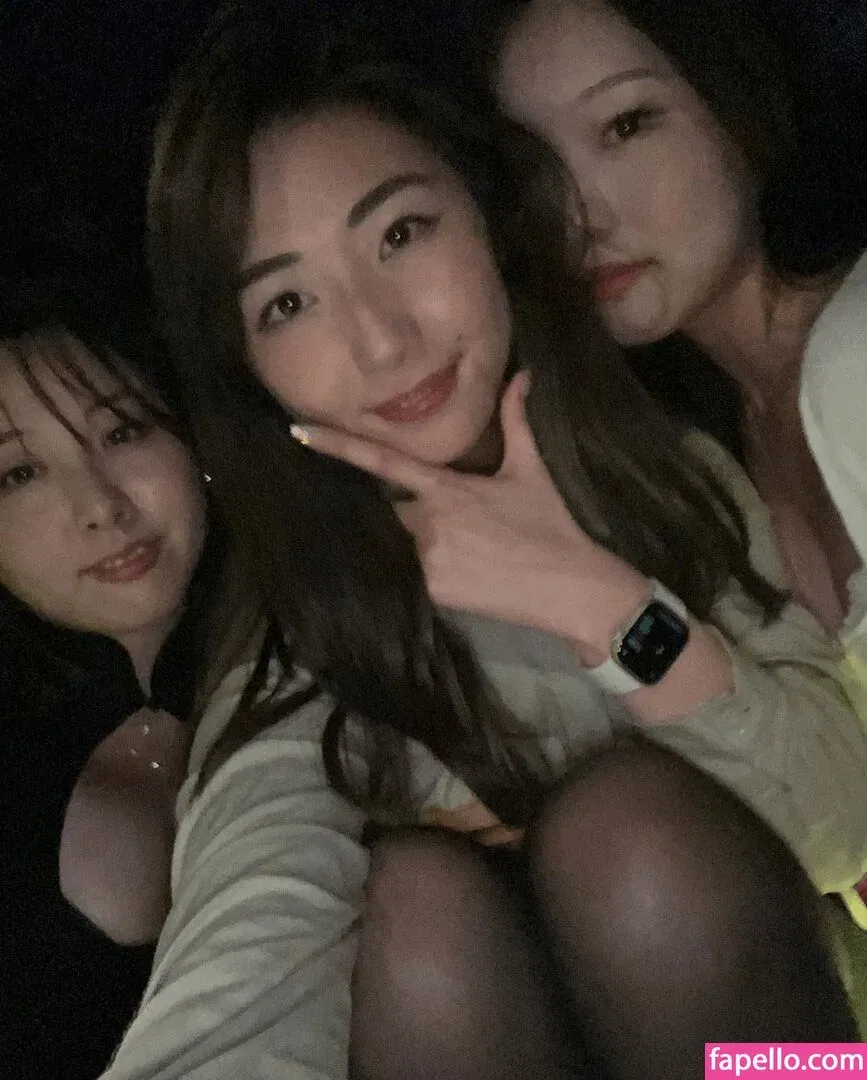 Starsmitten Onlyfans Photo Gallery 