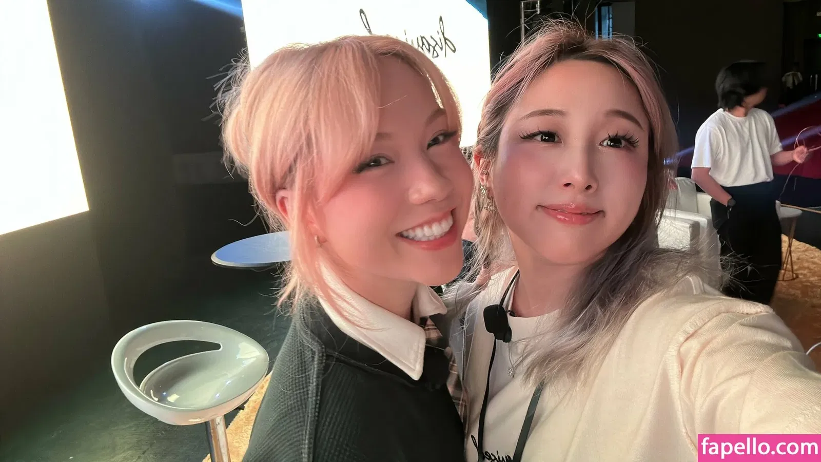 Starsmitten Onlyfans Photo Gallery 