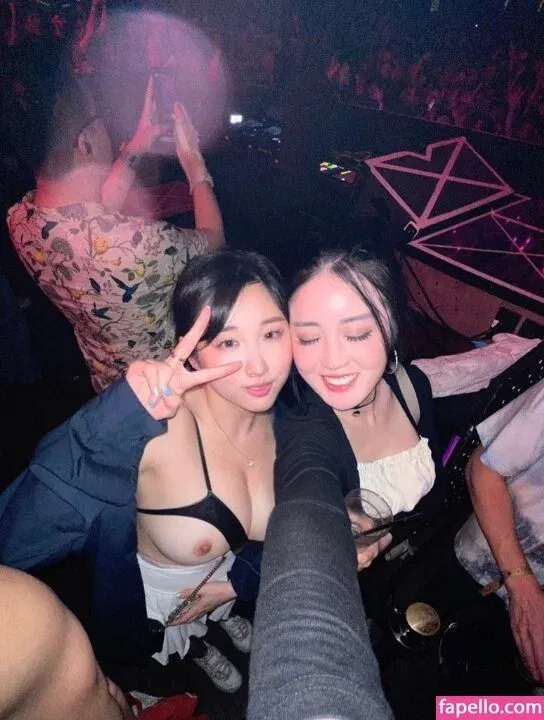 Starsmitten Onlyfans Photo Gallery 