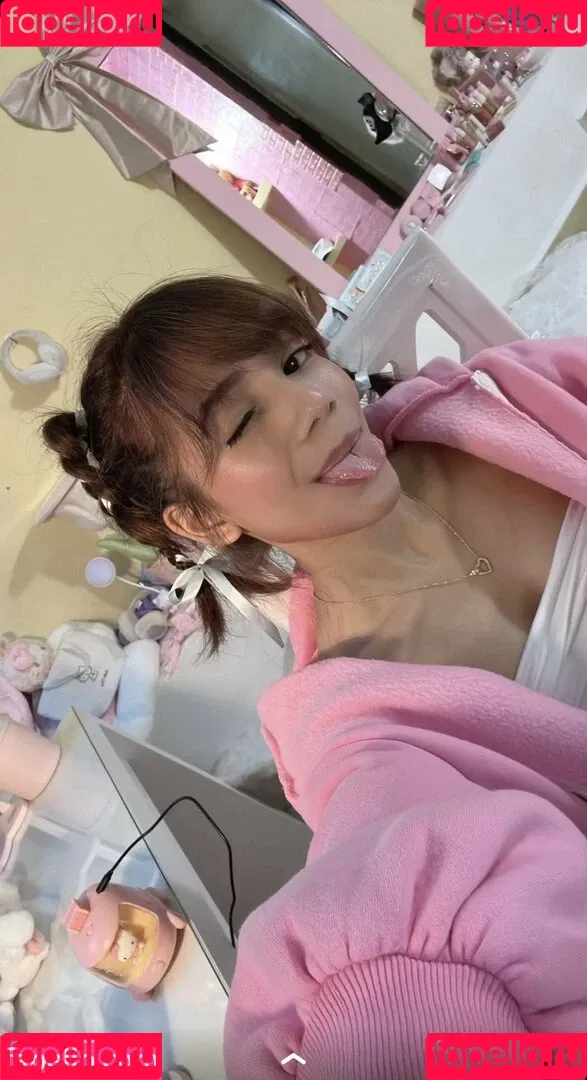 Eevee Enara Onlyfans Photo Gallery 