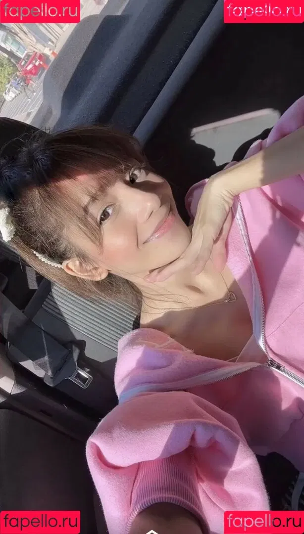 Eevee Enara Onlyfans Photo Gallery 