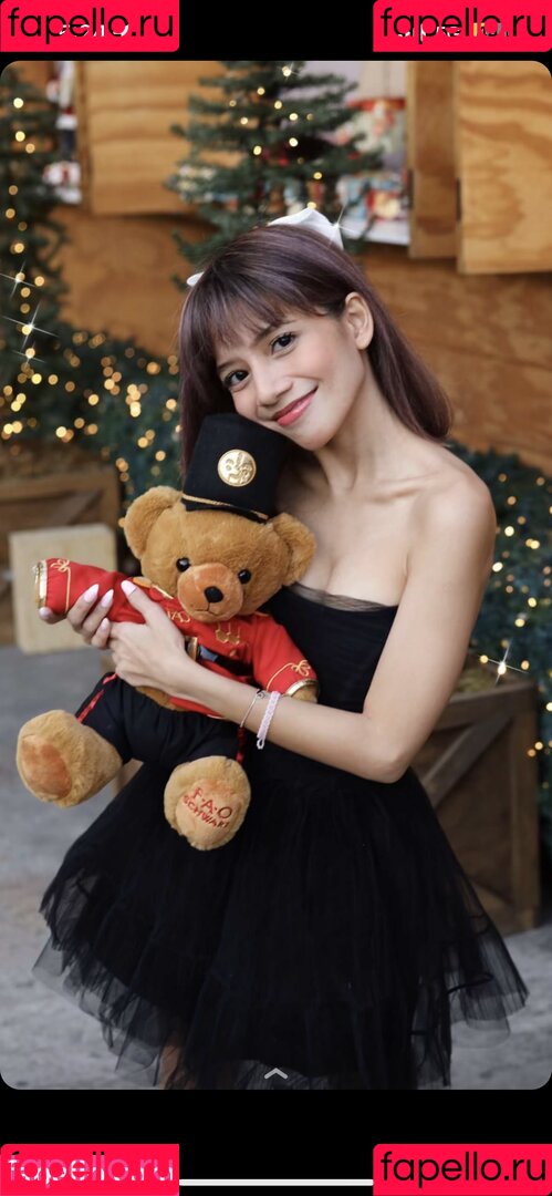 Eevee Enara Onlyfans Photo Gallery 