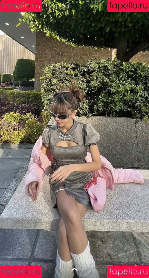 Eevee Enara Onlyfans Photo Gallery 