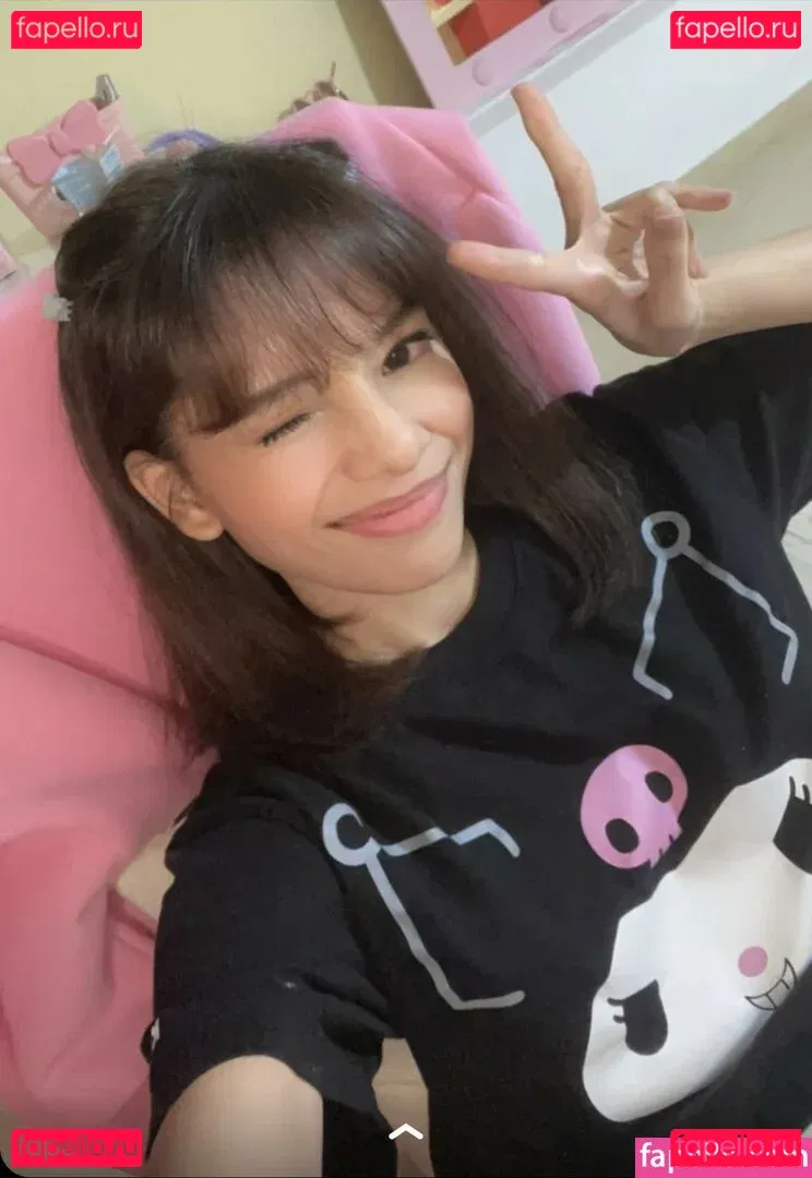 Eevee Enara Onlyfans Photo Gallery 