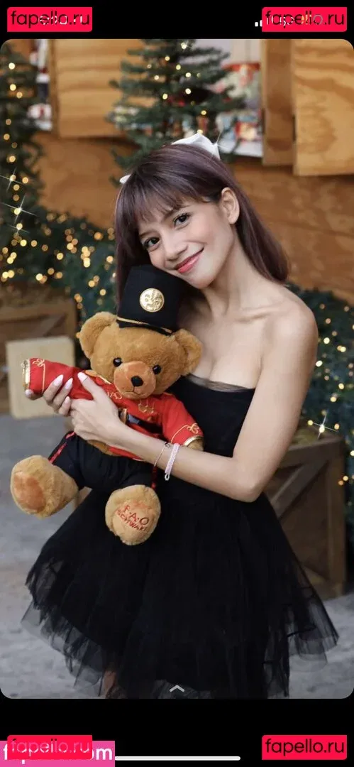 Eevee Enara Onlyfans Photo Gallery 