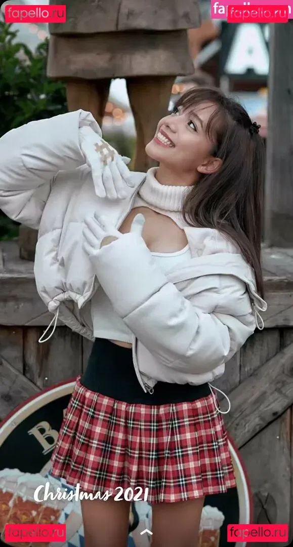 Eevee Enara Onlyfans Photo Gallery 