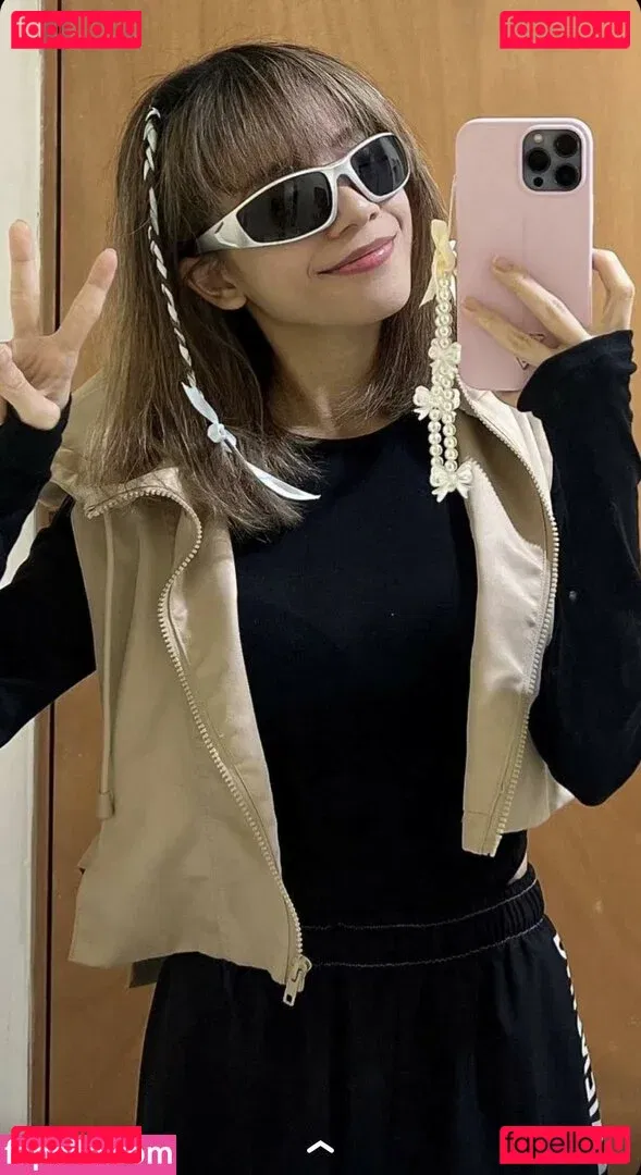 Eevee Enara Onlyfans Photo Gallery 