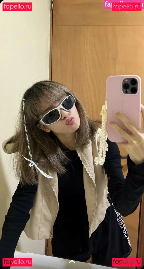 Eevee Enara Onlyfans Photo Gallery 