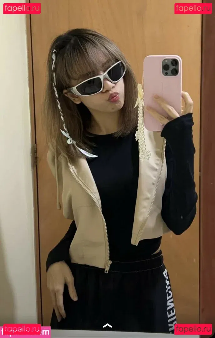 Eevee Enara Onlyfans Photo Gallery 