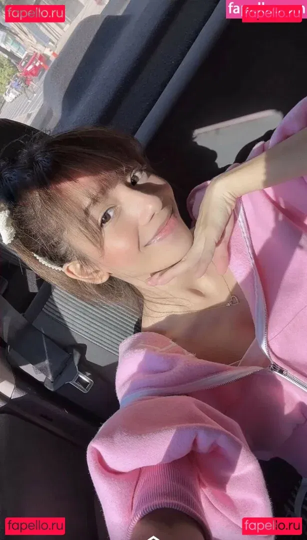 Eevee Enara Onlyfans Photo Gallery 