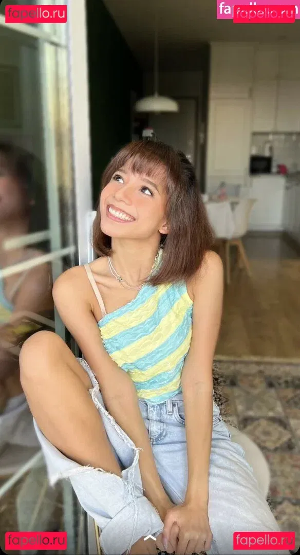 Eevee Enara Onlyfans Photo Gallery 