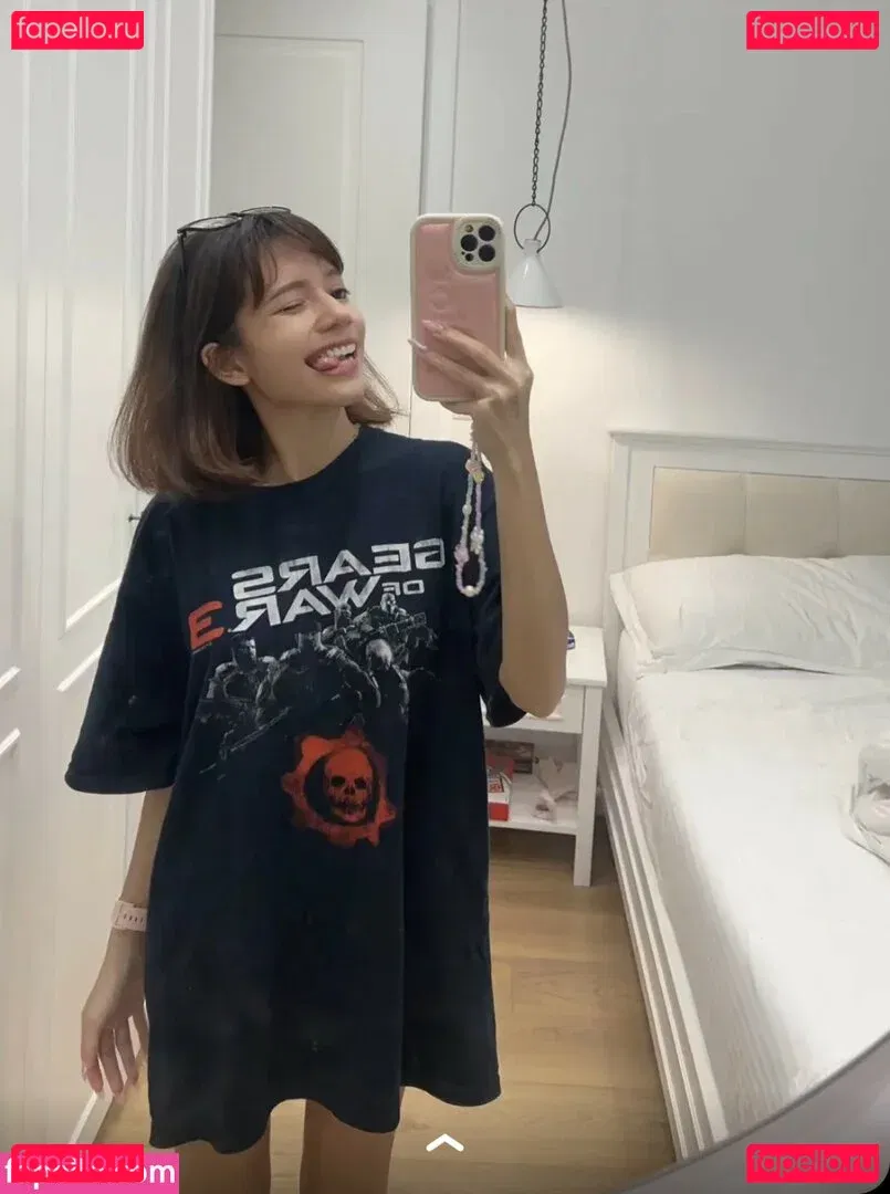 Eevee Enara Onlyfans Photo Gallery 