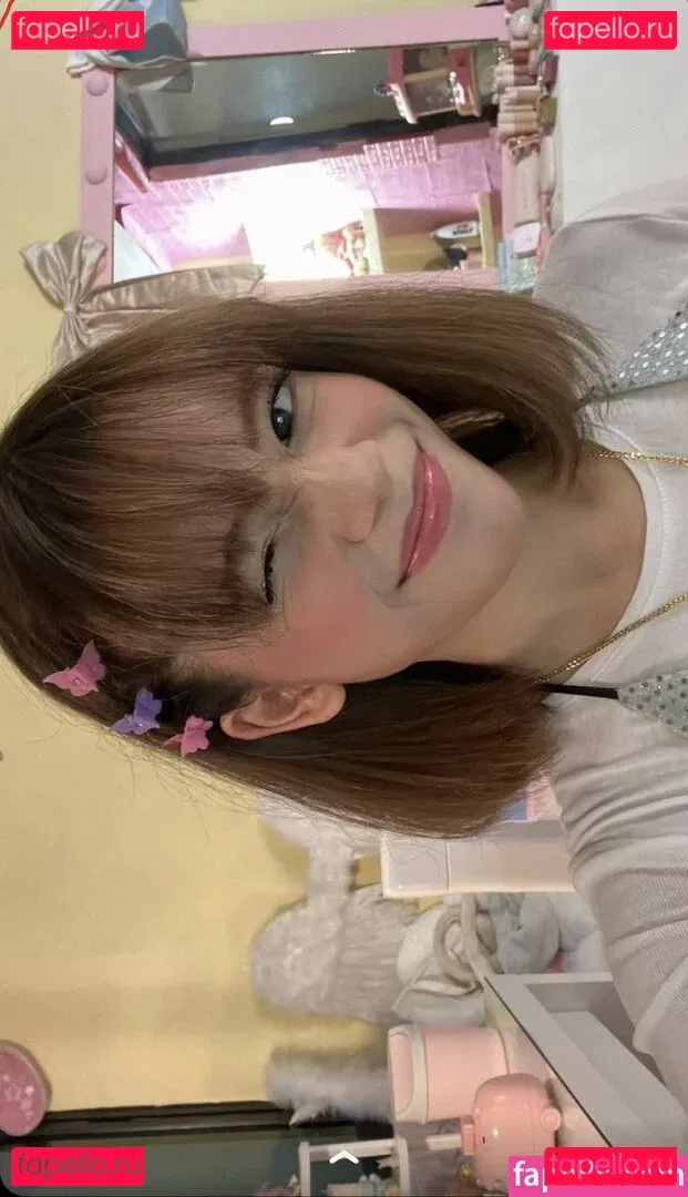 Eevee Enara Onlyfans Photo Gallery 