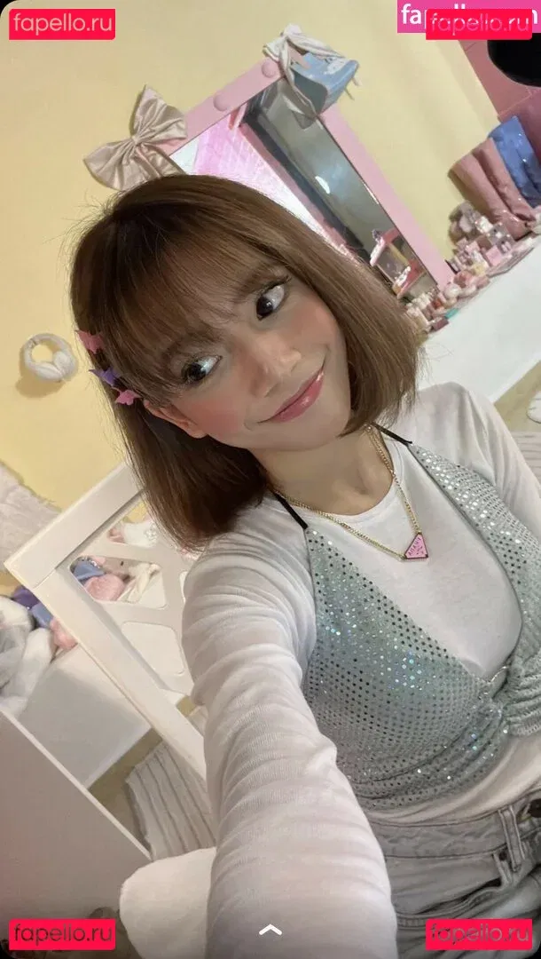 Eevee Enara Onlyfans Photo Gallery 