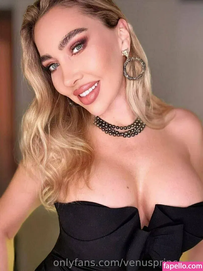 Venus Onlyfans Photo Gallery 