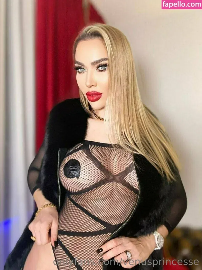 Venus Onlyfans Photo Gallery 