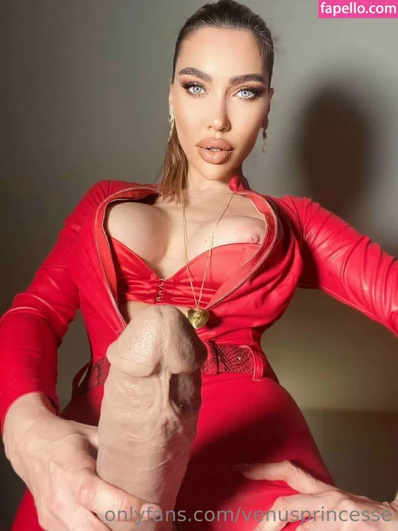 Venus Onlyfans Photo Gallery 