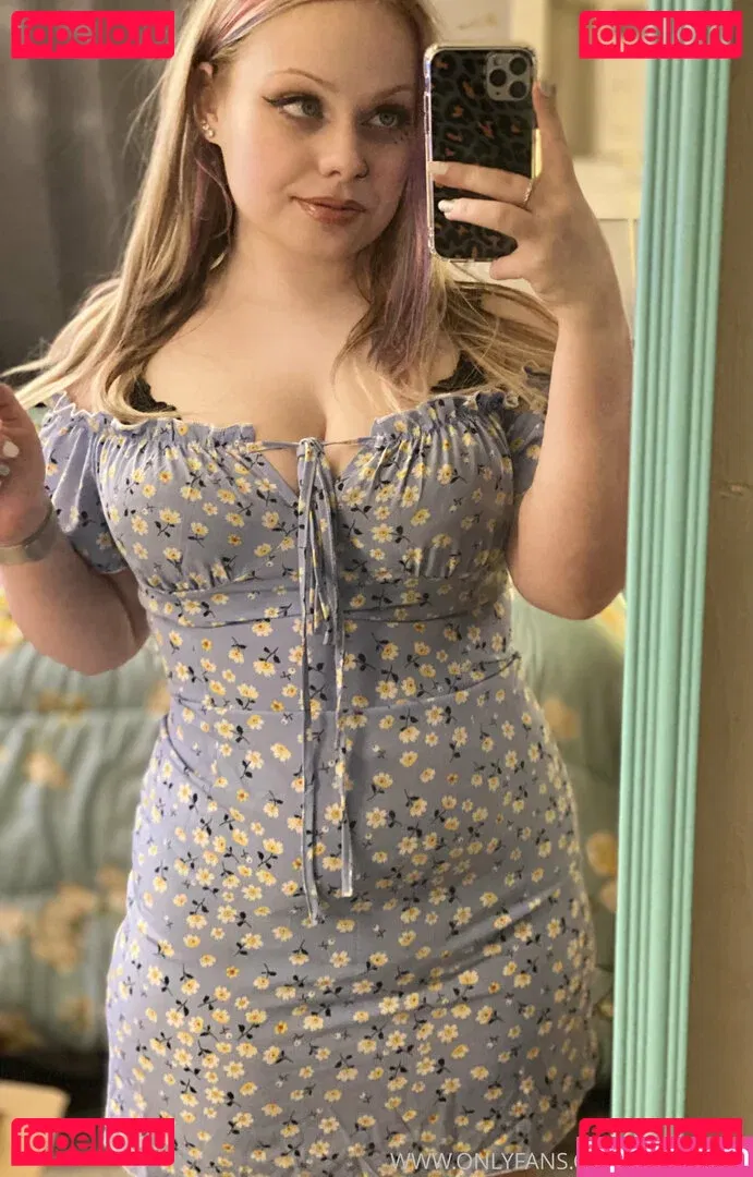 sototally Onlyfans Photo Gallery 