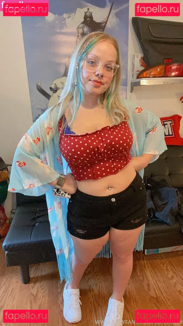 sototally Onlyfans Photo Gallery 