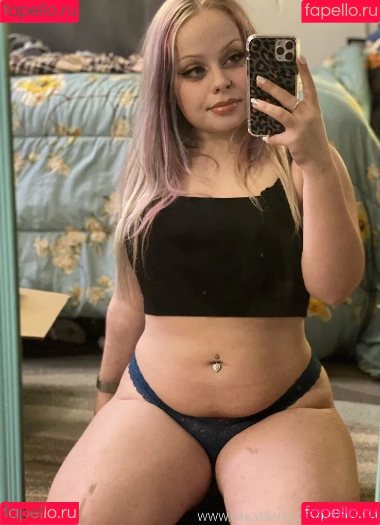 sototally Onlyfans Photo Gallery 