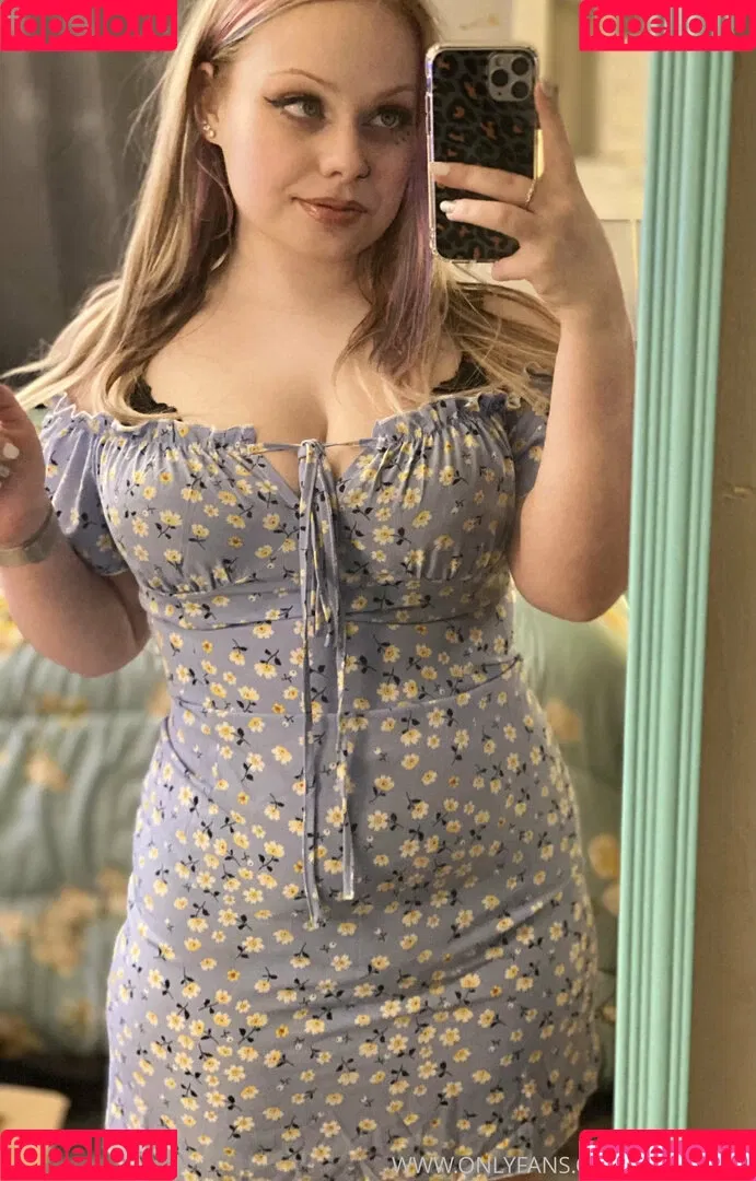 sototally Onlyfans Photo Gallery 