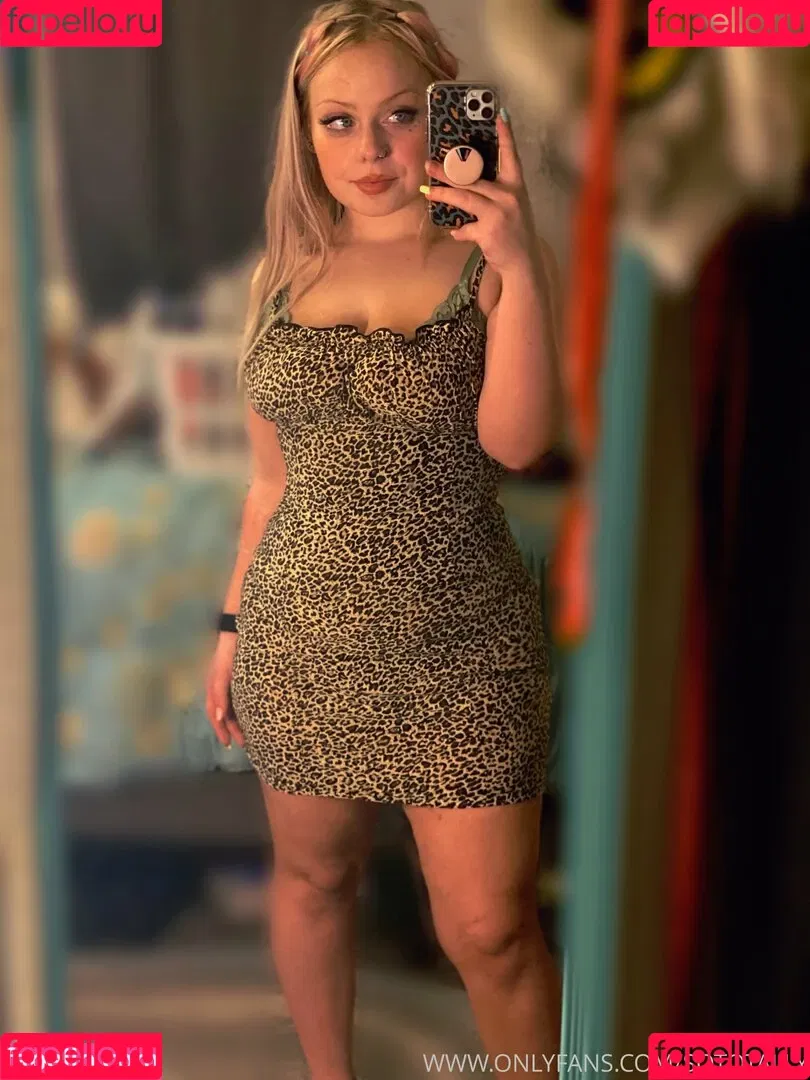 sototally Onlyfans Photo Gallery 