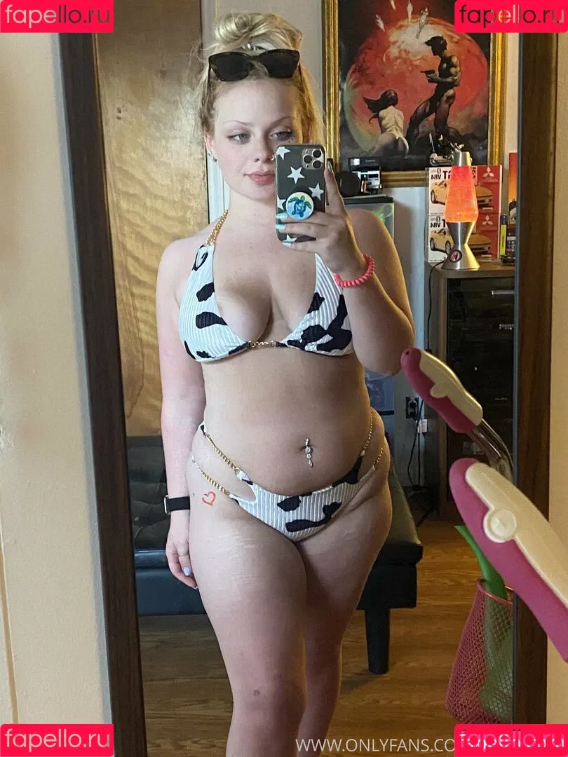 sototally Onlyfans Photo Gallery 