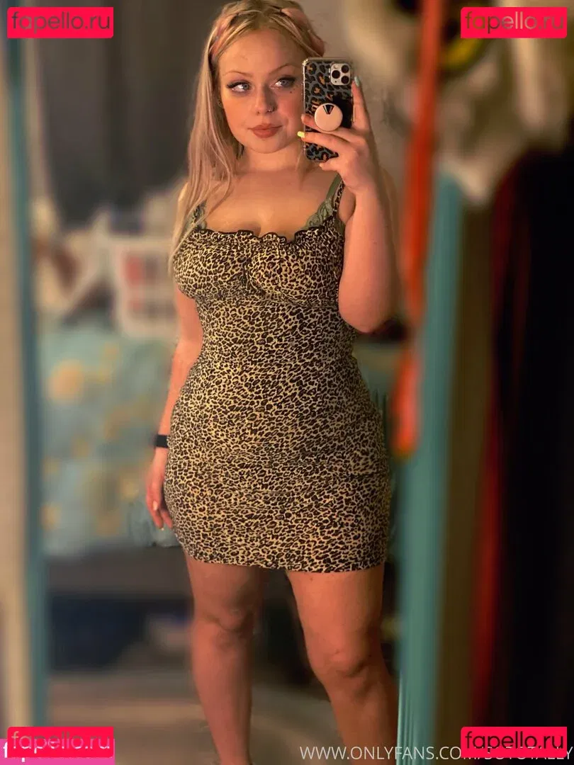 sototally Onlyfans Photo Gallery 