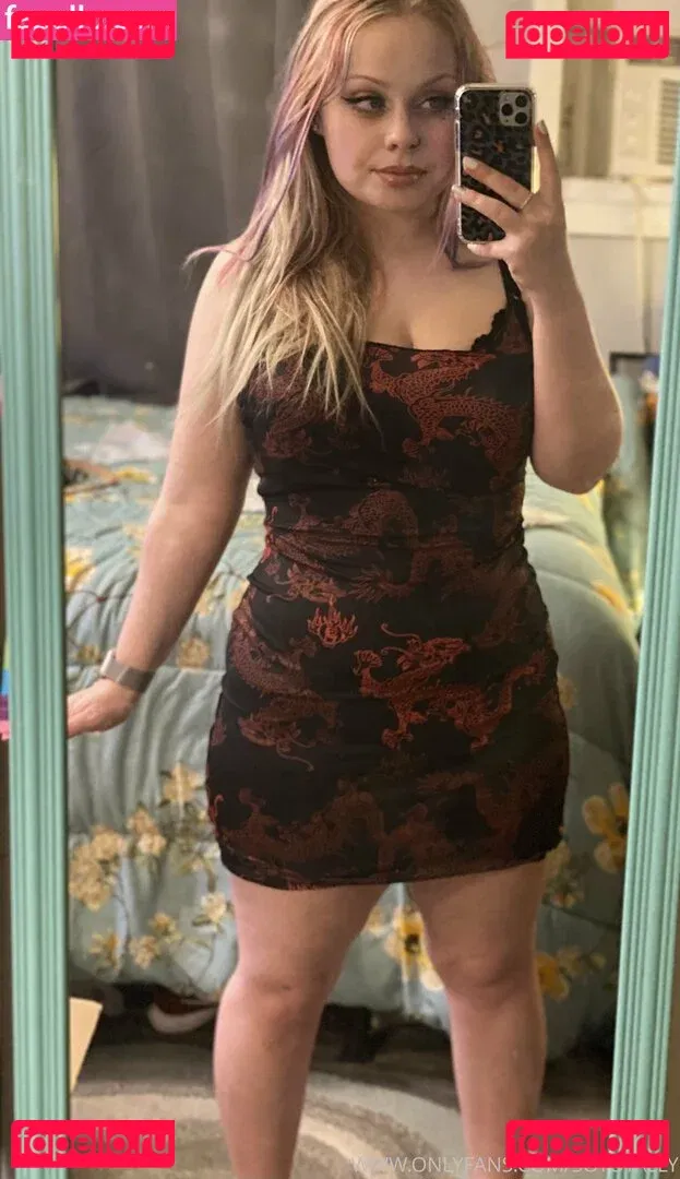 sototally Onlyfans Photo Gallery 