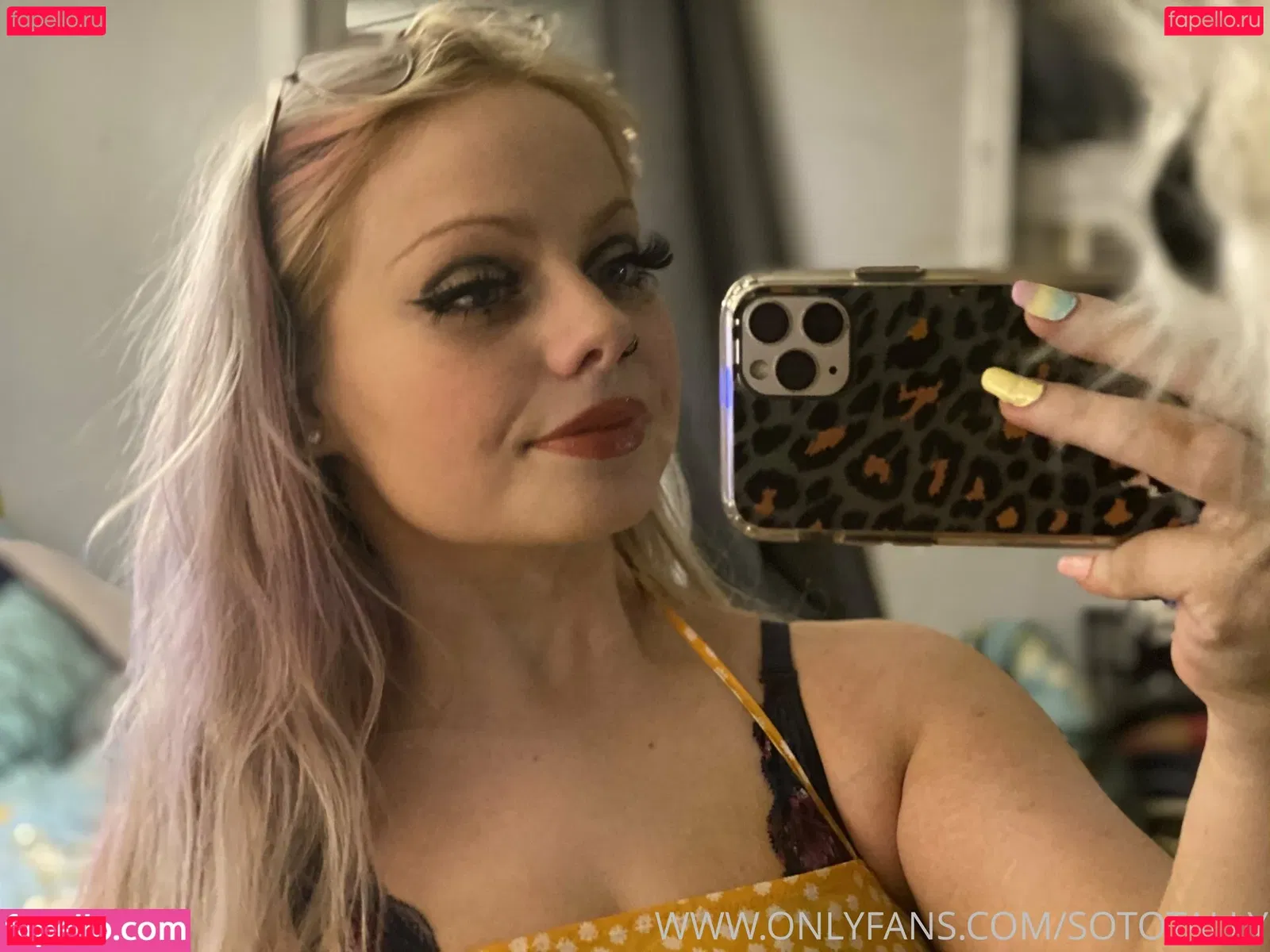 sototally Onlyfans Photo Gallery 