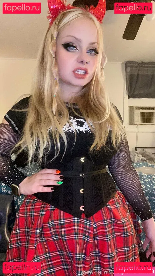 sototally Onlyfans Photo Gallery 