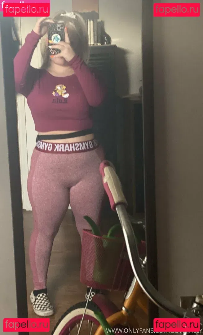 sototally Onlyfans Photo Gallery 