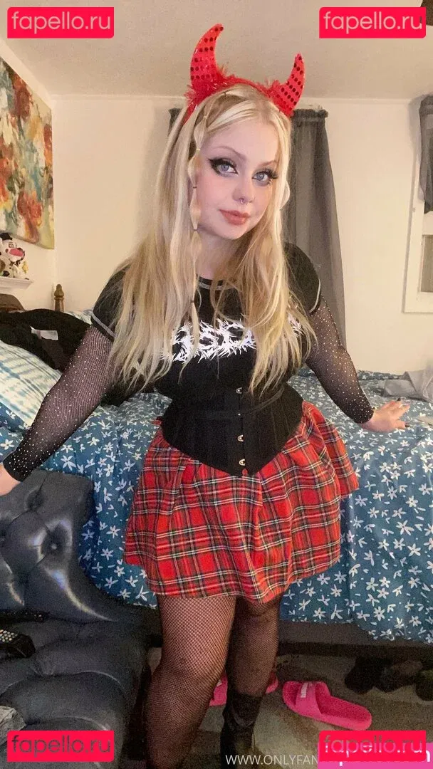 sototally Onlyfans Photo Gallery 