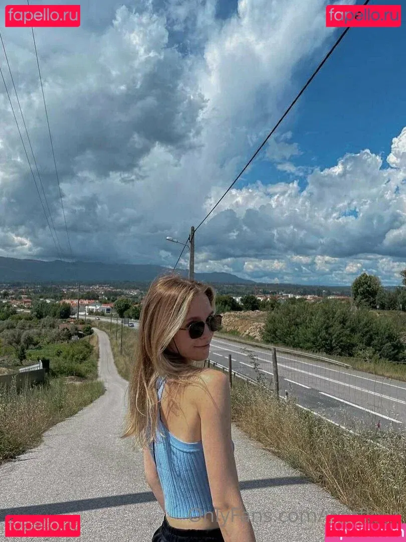 Wetfleur Onlyfans Photo Gallery 