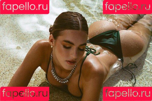 Emily Feld Onlyfans Photo Gallery 