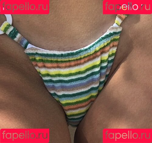 Emily Feld Onlyfans Photo Gallery 