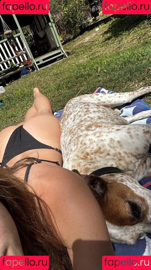 Emily Feld Onlyfans Photo Gallery 